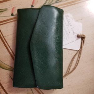 Hobo Trifold Lacy Wallet Dark Green